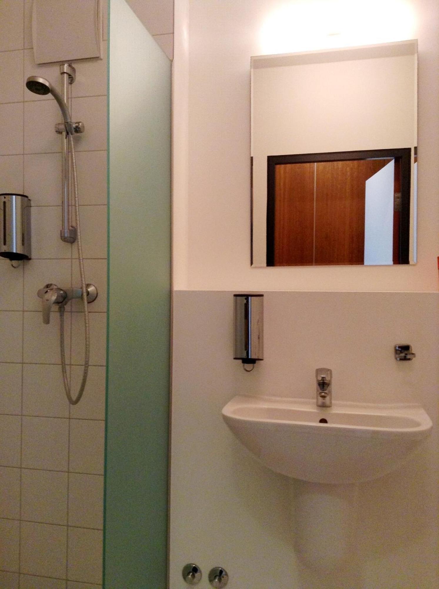 Thalinger Hof Otel Kronstorf Dış mekan fotoğraf