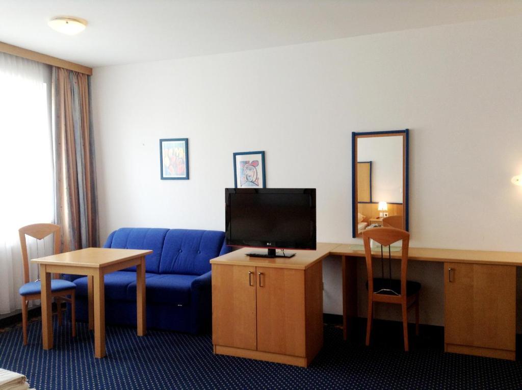 Thalinger Hof Otel Kronstorf Dış mekan fotoğraf